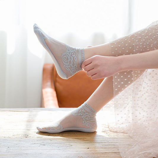 Rose Elegance Sheer Ankle Socks